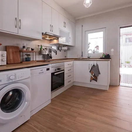 Nocleg ze śniadaniem Nomad Ready Ferrel (Leiria)